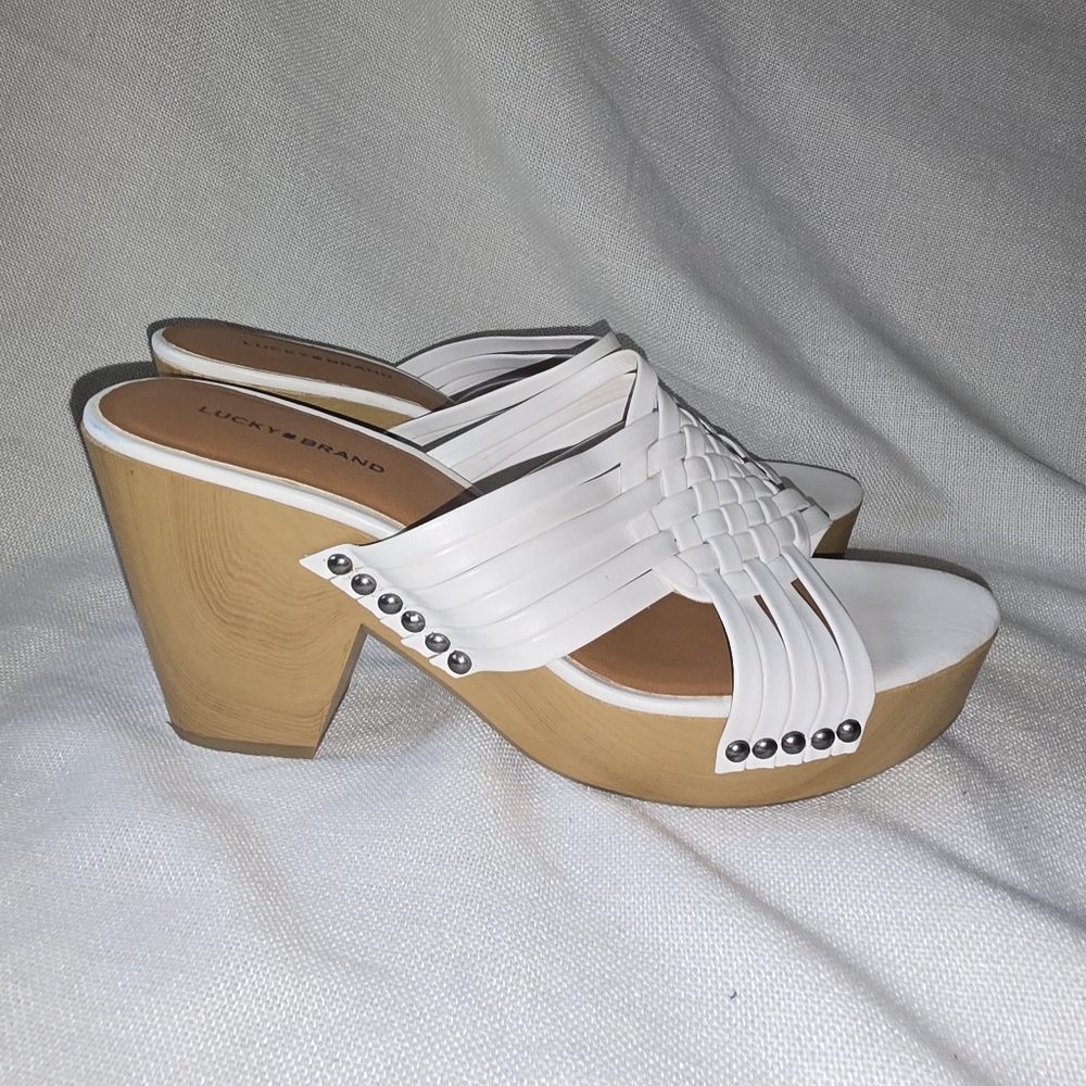 Lucky Brand Women's White Tellimi Platform Sandals Sz. 11 Mules Tan Heel Party
